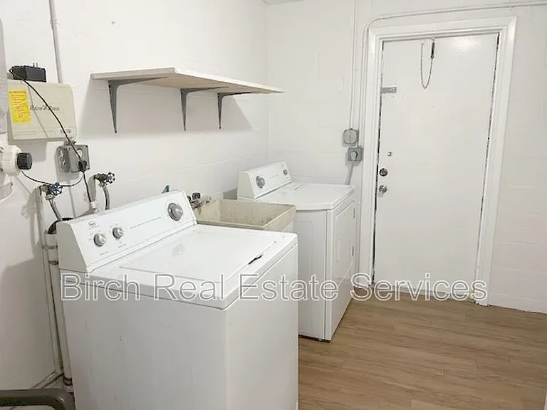 4813 Elmwood St — Photo 15