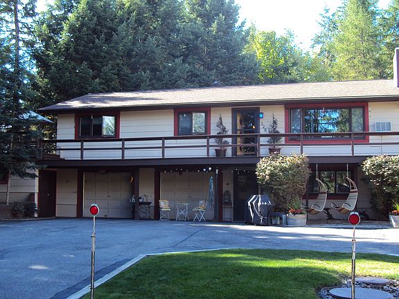2nd image of 328 Karrow Ave