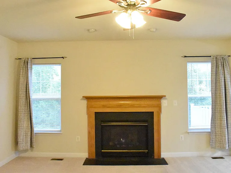 1310 Walker Dr — Photo 14