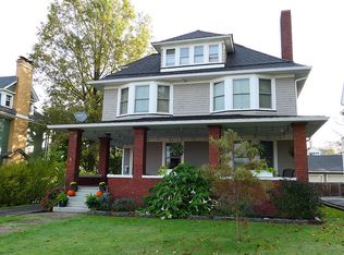 1423 Cohassett Ave, Lakewood, OH 44107