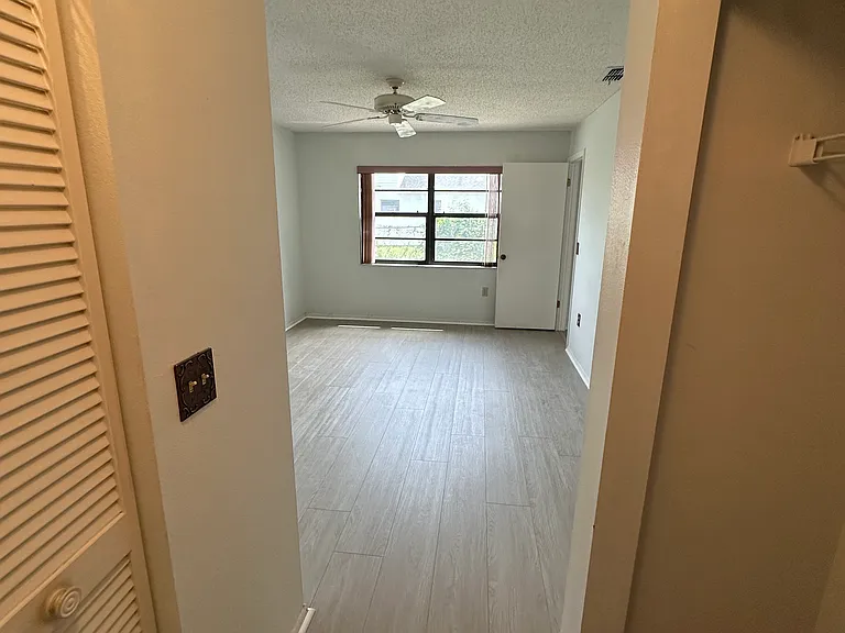 7624 Limington Dr — Photo 11