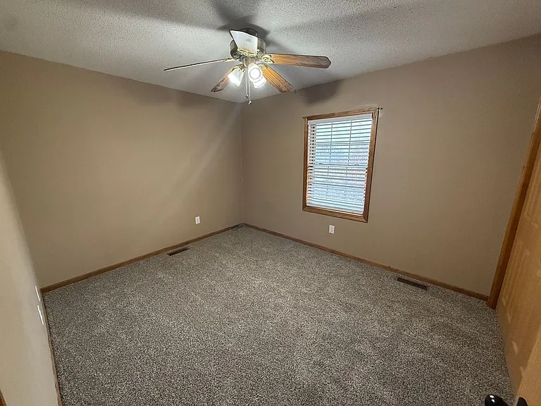 58267 Corticelli Rd — Photo 22