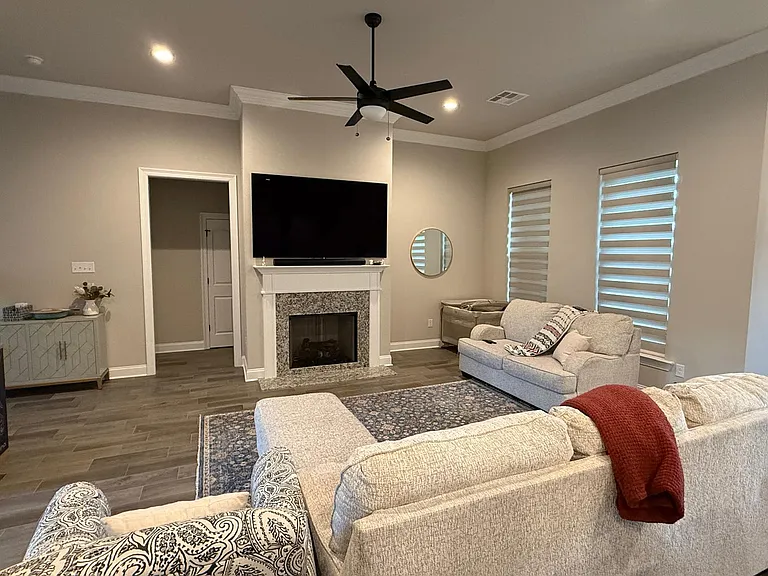 306 Florio Ct — Photo 11