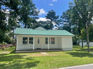 205 N Rushing St, Glennville, GA 30427