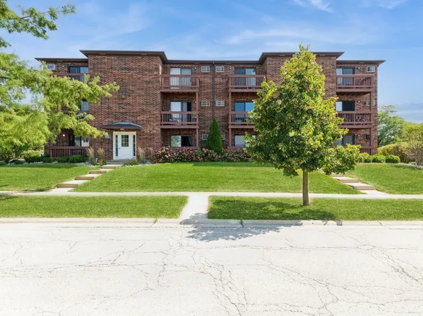 1101 Cedar St APT 3A, Glendale Heights, IL 60139