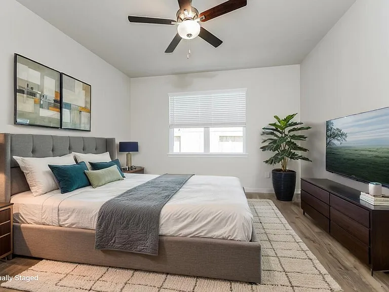 16431 Honeysuckle Hill Dr — Photo 11