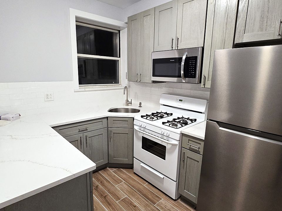 1st image of 23-45 24th St #2B