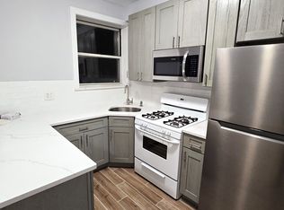 23-45 24th St #2B, Astoria, NY 11105