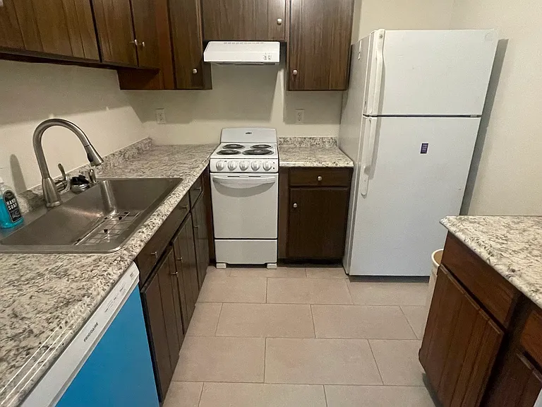 10257 Arizona Cir #78 — Photo 5