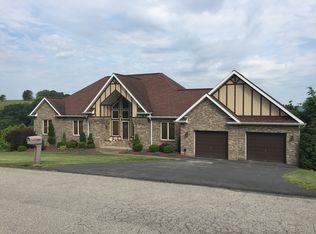 4040 Adelaide Hls, Connellsville, PA 15425