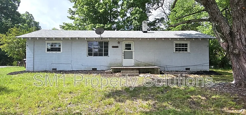 1001 Burton Ave