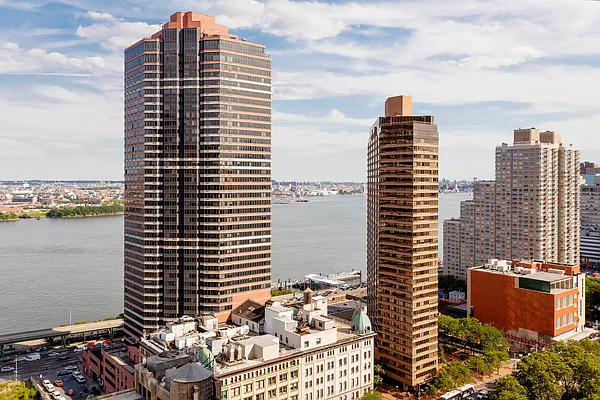 Rented by Mirador Real Estate | media 2