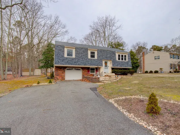 245 Oakshade Rd, Tabernacle, NJ 08088