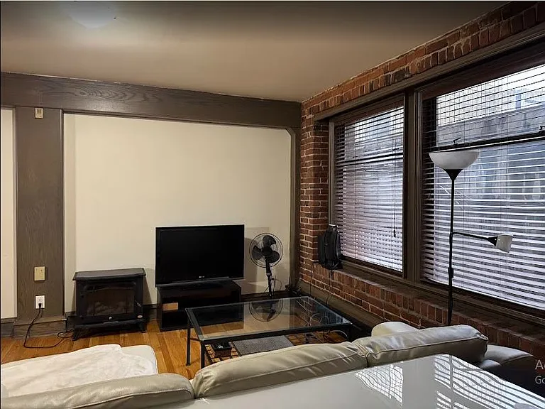 777 Burrard St #11 — Photo 9
