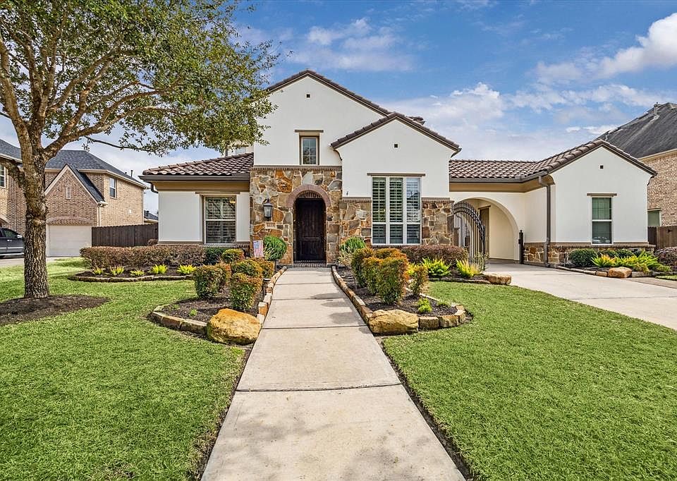 1st image of 6115 Majestic Pines Drive