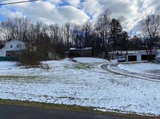 107 Venture Ln, Hunker, PA 15639