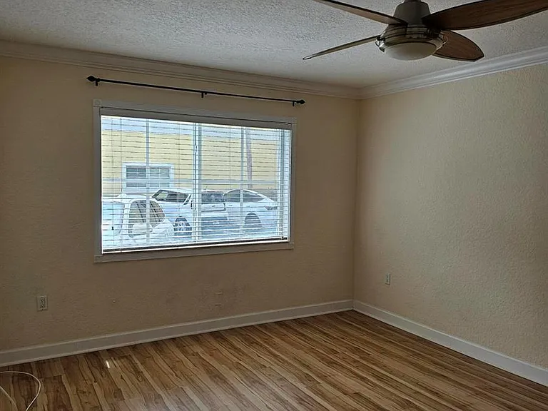 151 NE 16th Ave #162 — Photo 14