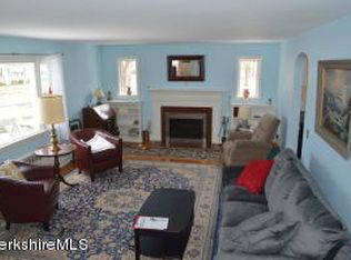 422 Pomeroy Ave, Pittsfield, MA 01201