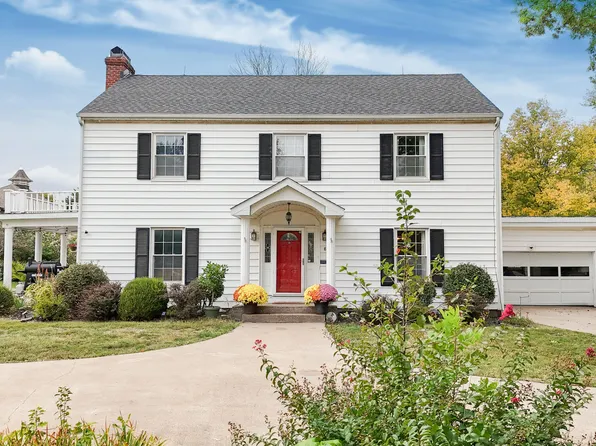 801 Jackson St, Macon, MO 63552