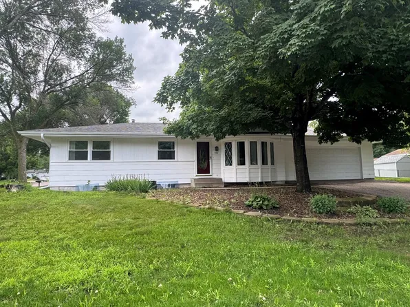 502 4th Ave SW, Nya, MN 55397