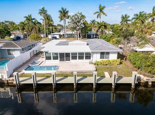 270 SE 9th Ct, Pompano Beach, FL 33060