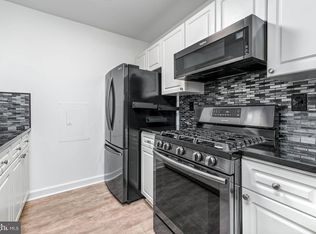 5573 Seminary Rd APT 115, Falls Church, VA 22041