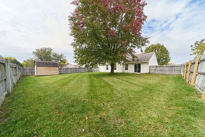 8335 Eagles Nest Dr — Photo 19