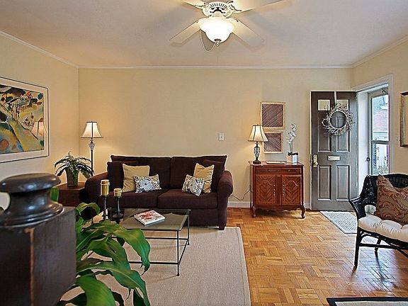 Parquet flooring