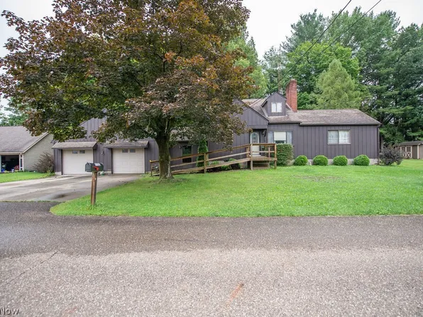 1182 Washington St SW, Sherrodsville, OH 44675