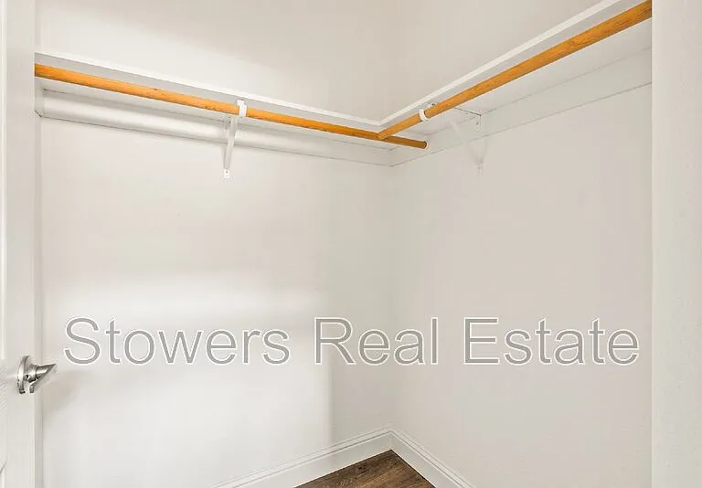 144 Larkwood Cir — Photo 17