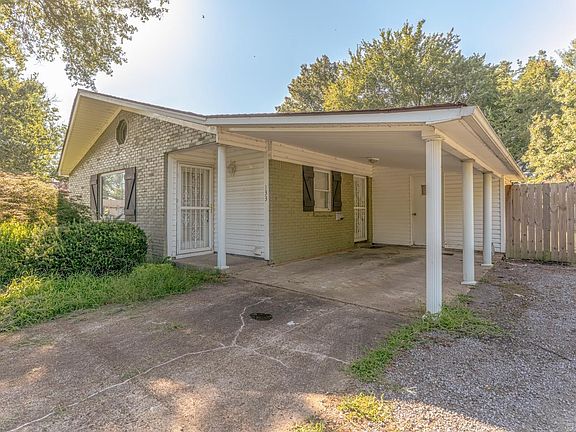 3rd image of 133 Terrace Dr