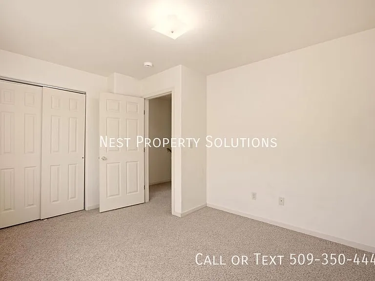 1818 W Crouse St #1 — Photo 17