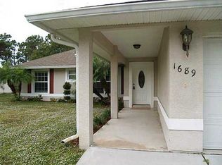 1689 Laconia St, Sebastian, FL 32958