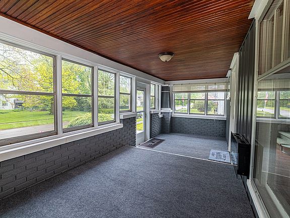 3rd image of 420 Gill Ave
