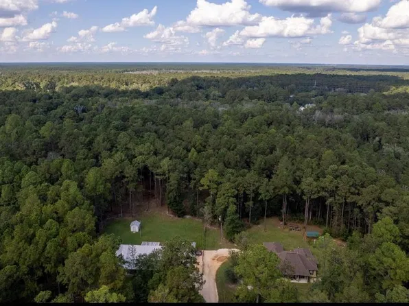 1085 Highway Hwy, Madisonville, LA 70447