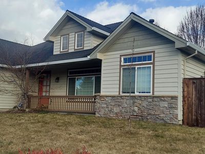 1102 Arrowhead Trl, Eagle Pt, OR, 97524