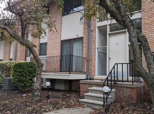 500 Ford St APT C6, Plymouth, MI 48170