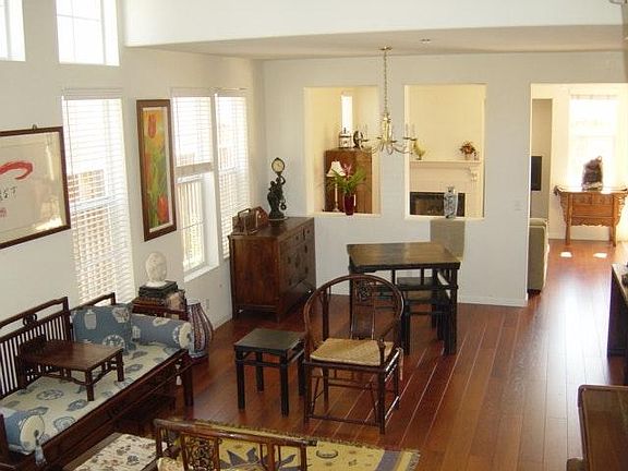 3rd image of 1890 Serpentine Dr