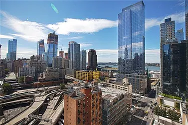 Rented by Addison Property Group