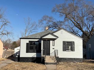 3929 N 42nd St, Omaha, NE 68111