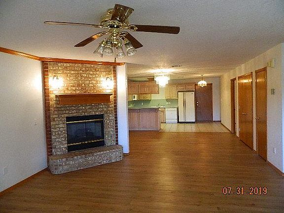 2nd image of 2923 Green Canyon Dr
