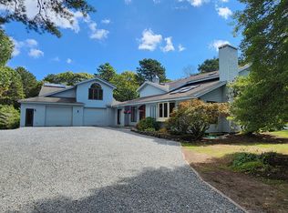 409 Currier Rd, East Falmouth, MA 02536