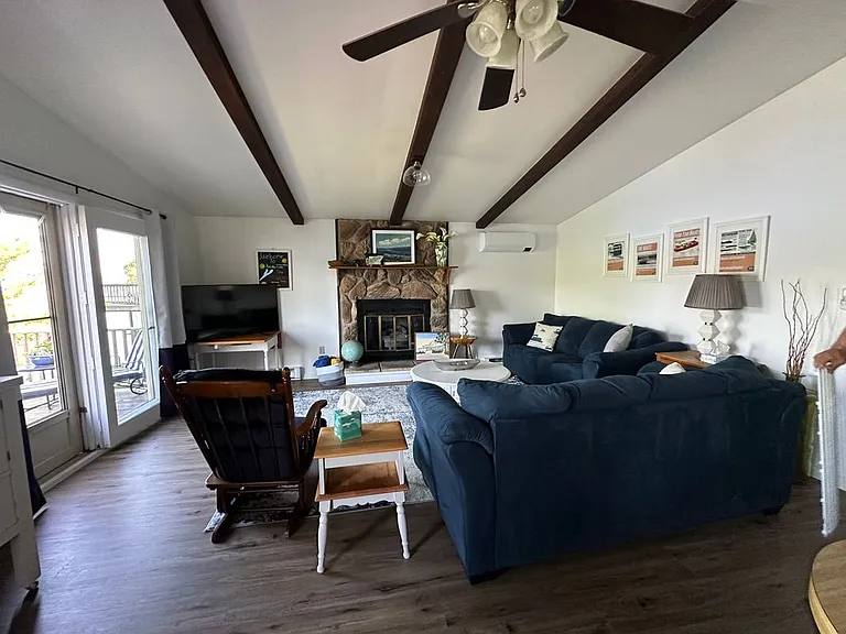 622 E Lake Rd — Photo 16