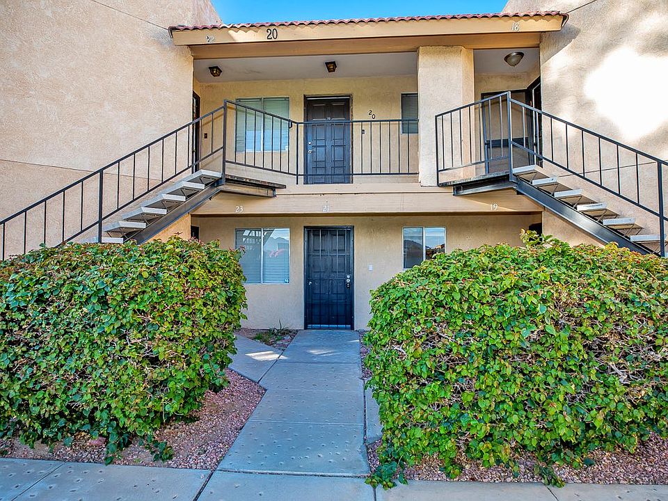 1st image of 10642 S Camino Del Sol Unit 21