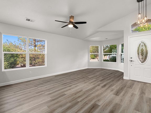 3rd image of 10173 Calle Chulita NW