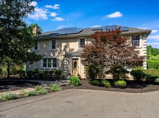 162 N Maple Ave, Basking Ridge, NJ 07920