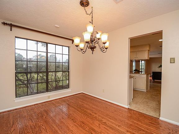 5th image of 16047 Pinyon Creek Dr