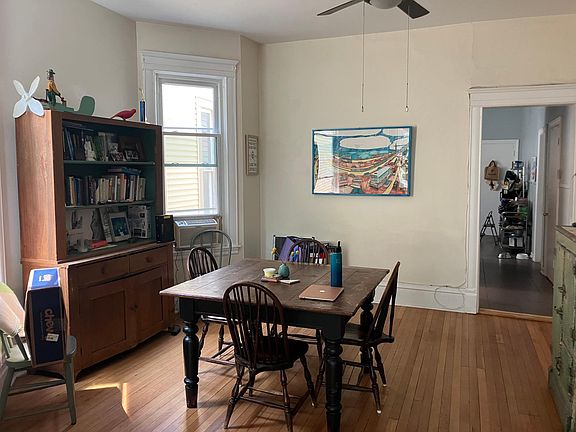 2nd image of 2236 N Sawyer Ave #2