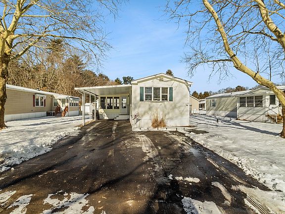 3rd image of 13 Valley Forge Rd