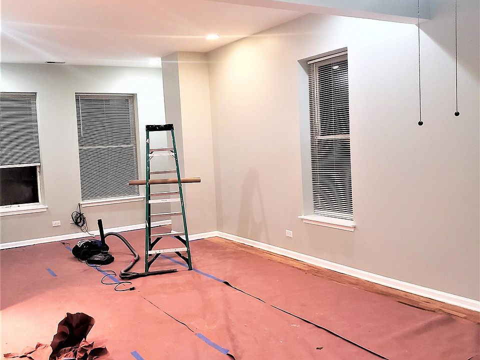 1st image of 1339 N Damen Ave APT 3N